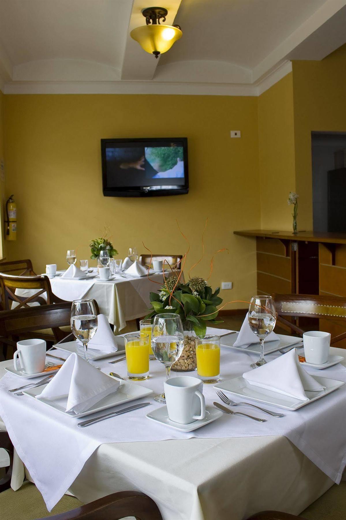 Teusaquillo Boutique Hotel Bogota Exterior photo